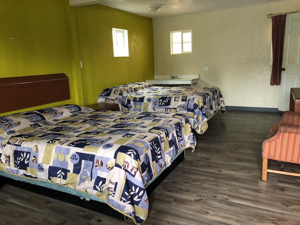 Budget Motel